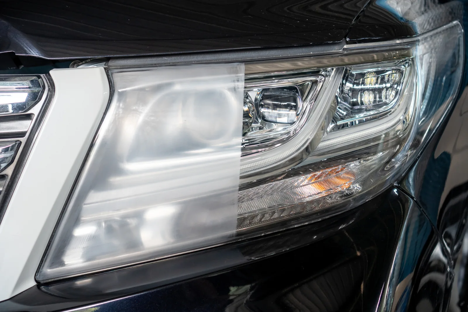 Automobilio žibintų priežiūros paslaugų kontekstas