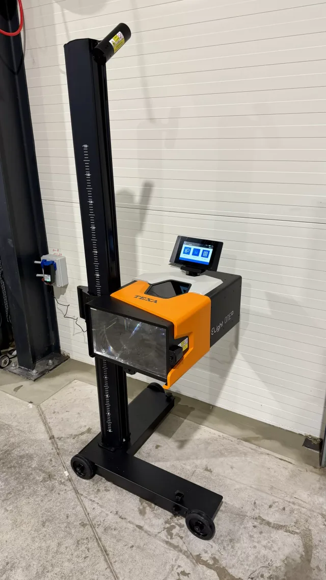 AutoLAB žibintų šviesos pluošto patikros ir reguliavimo įranga
